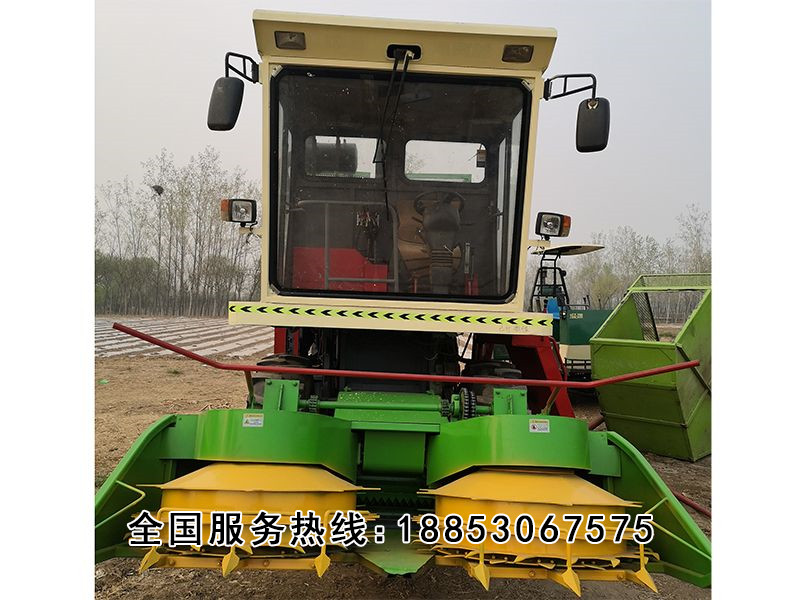 輪式圓盤(pán)內(nèi)置粉碎青黃儲(chǔ)機(jī)